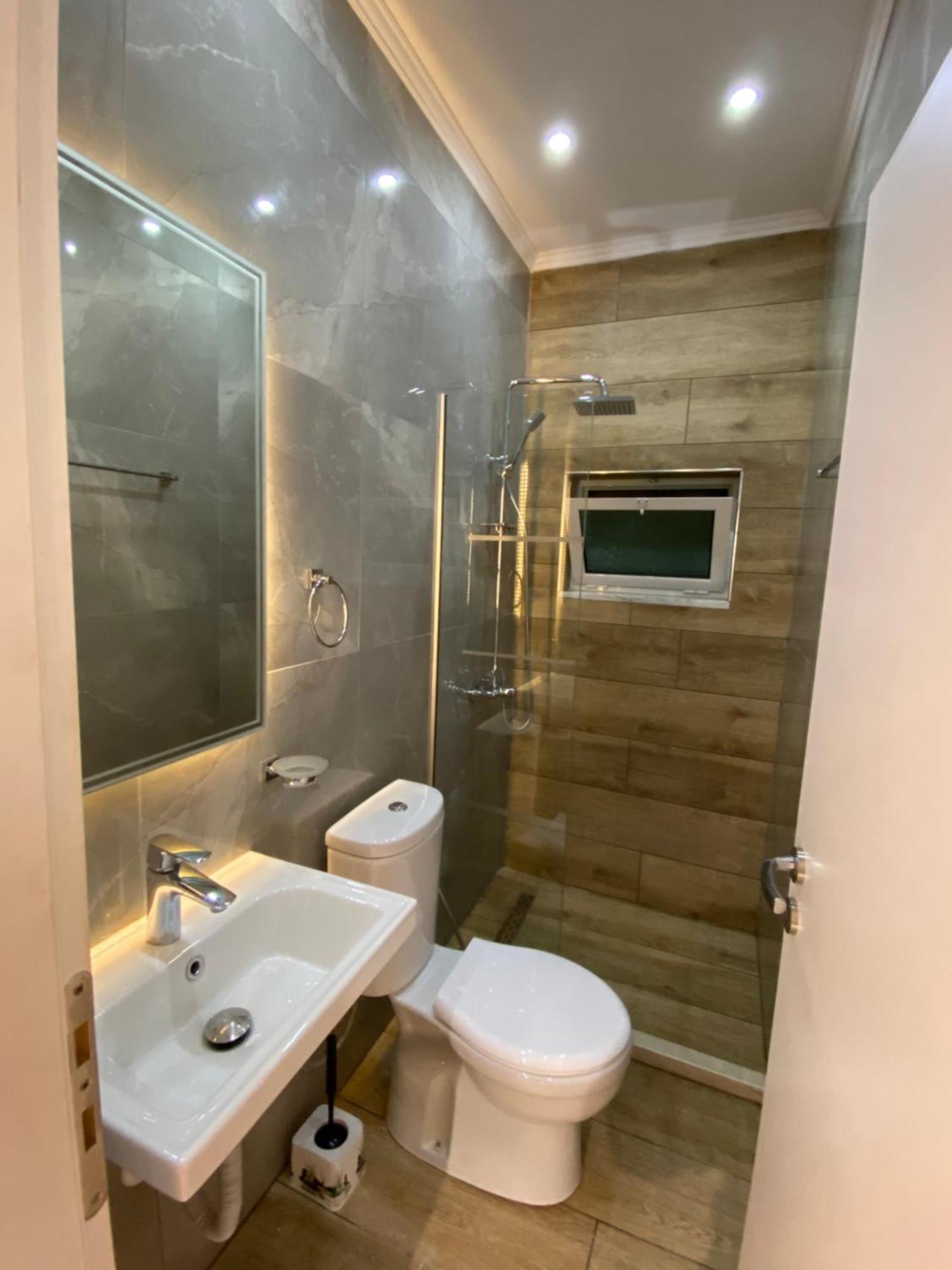 Novs Apartment3 Gjirokastër Eksteriør billede